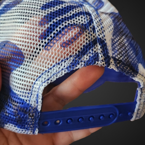 Finding Nemo Dory Disney Parks OS Unisex Adjustable Breathable Hat - Picture 5 of 6